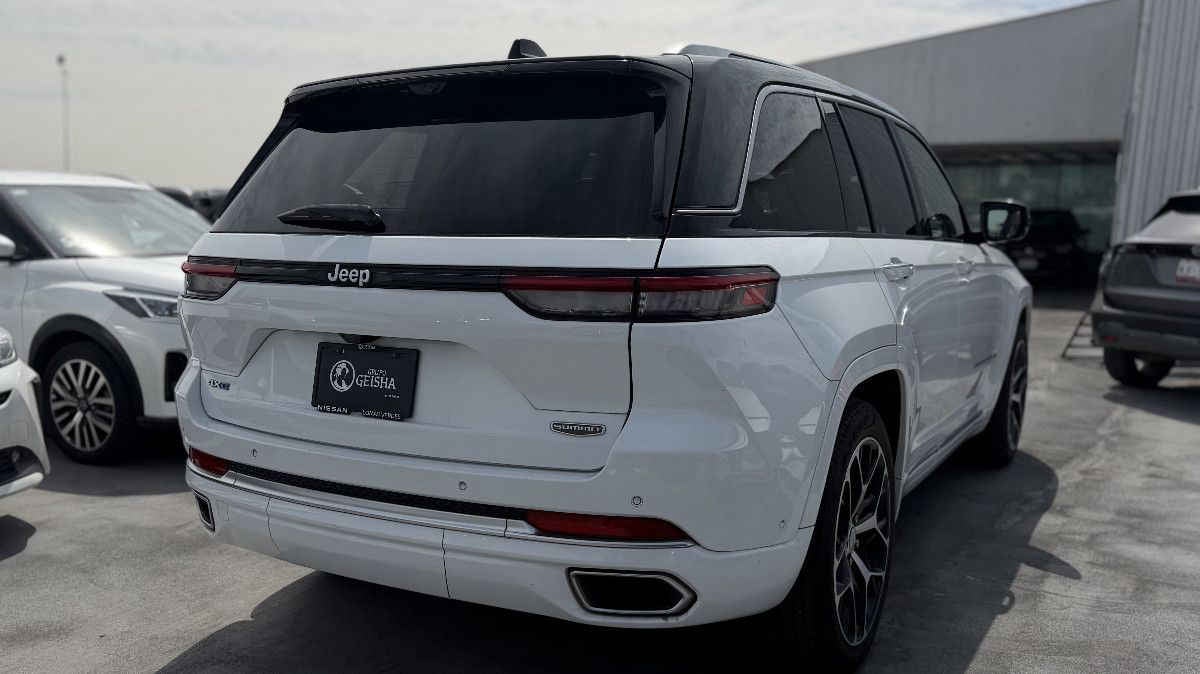 2023 Jeep Grand Cherokee 5p Summit Reserve 4xe PHEV L4/2.0/T Aut