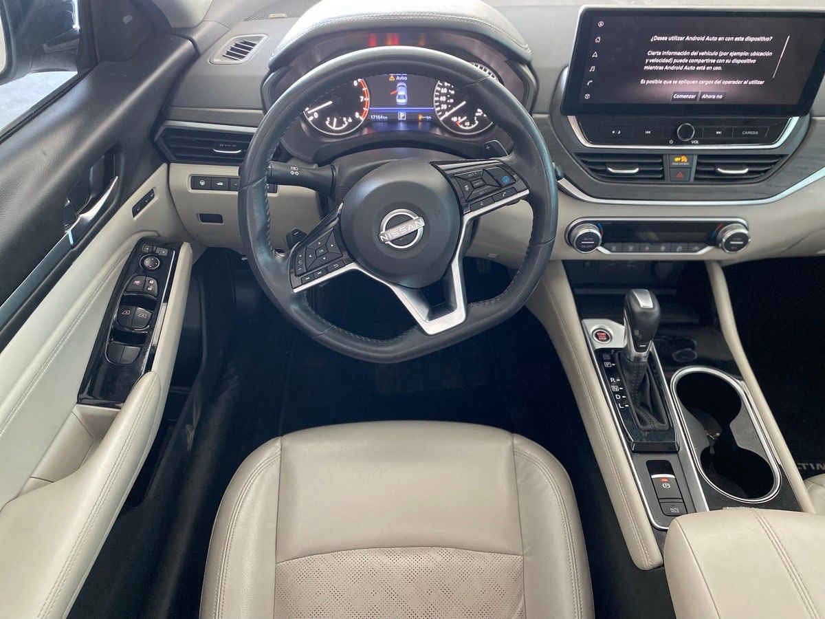 2023 Nissan Altima 4p Exclusive L4/2.0/T Aut