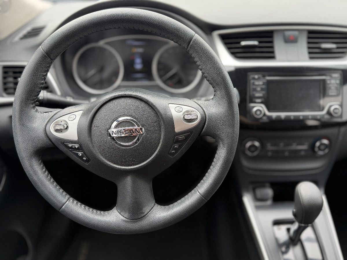 2018 Nissan Sentra 4p Advance L4/1.8 Aut