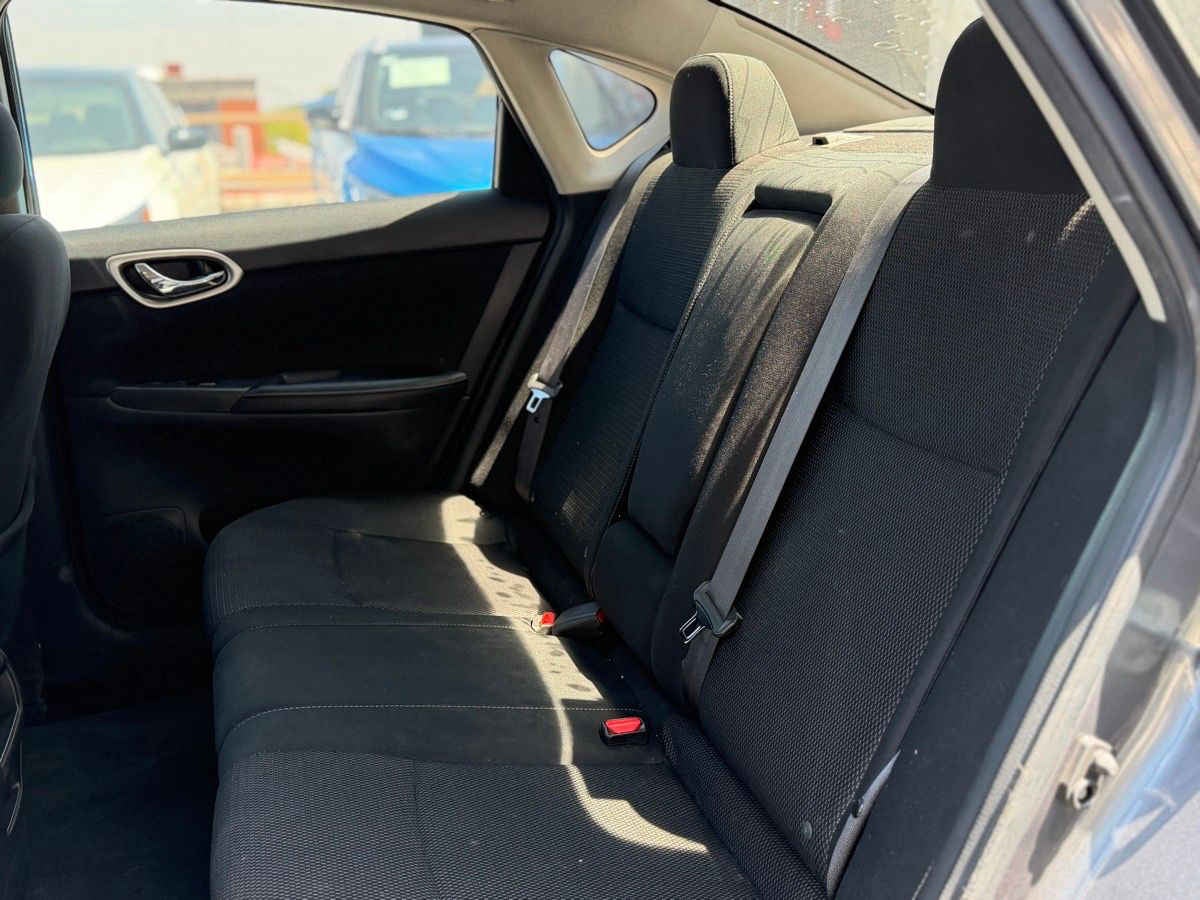 2019 Nissan Sentra 4p Advance L4/1.8 Aut