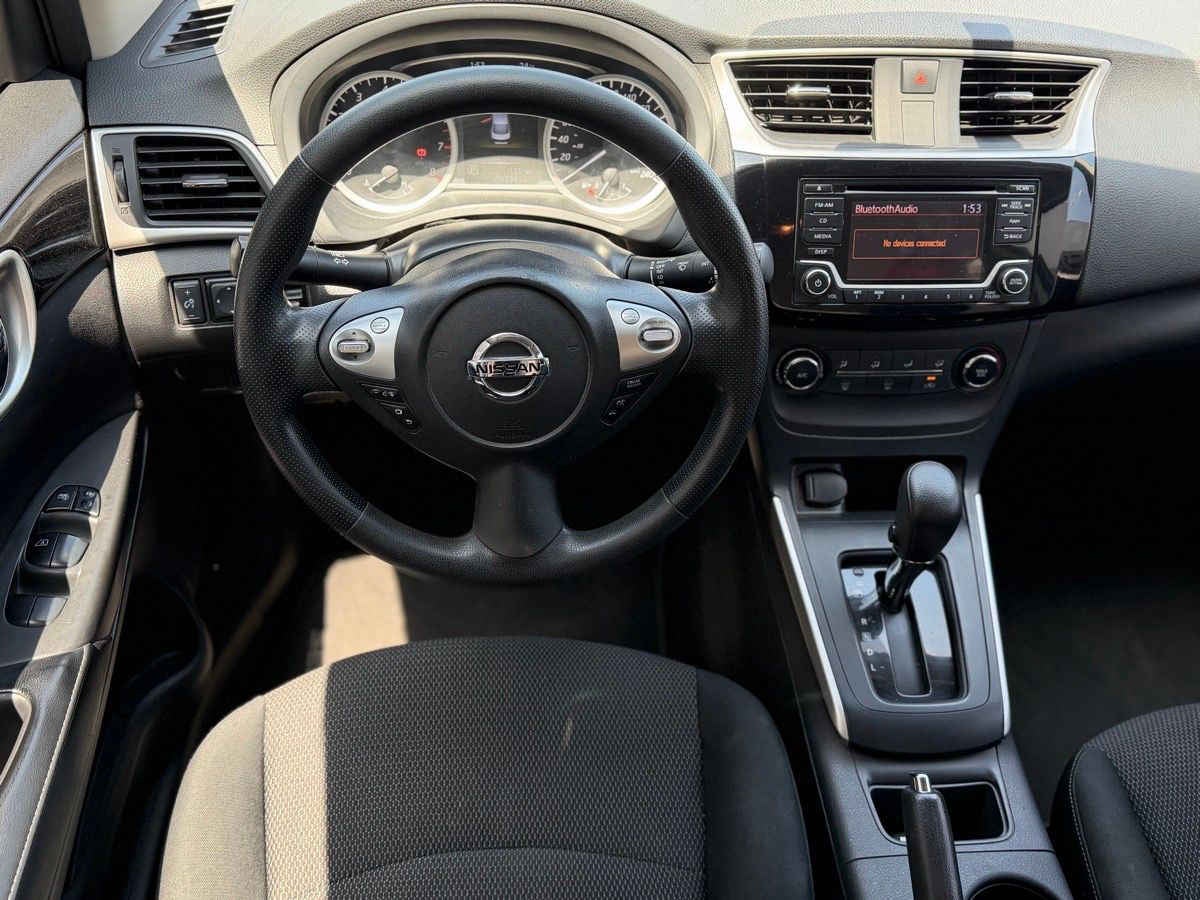 2019 Nissan Sentra 4p Advance L4/1.8 Aut