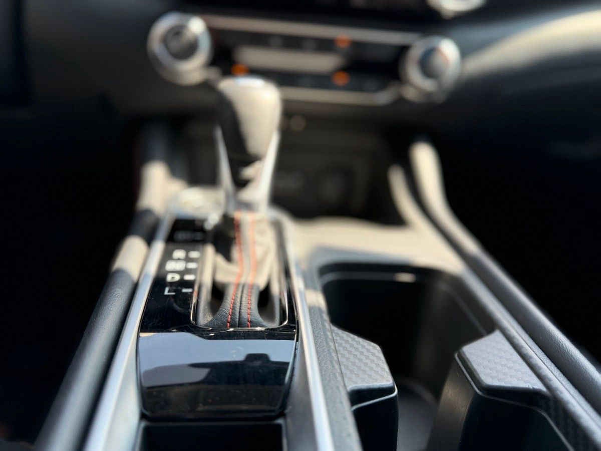 2025 Nissan Sentra 4p SR L4/2.0 Aut