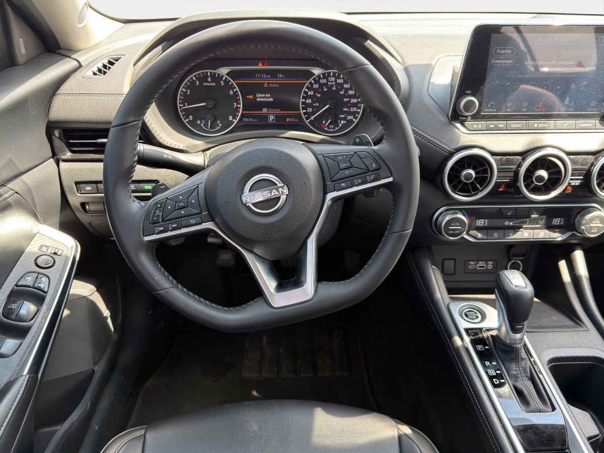 2025 Nissan Sentra 4p SR Platinum L4/2.0 Aut