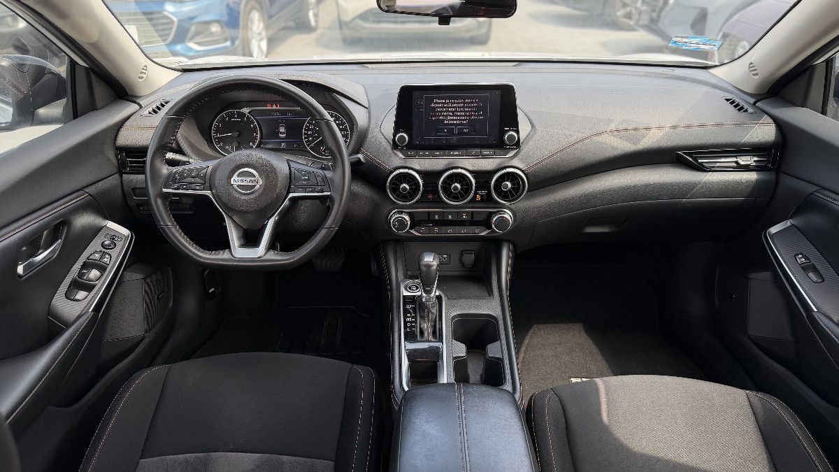 2021 Nissan Sentra 4p SR L4/2.0 Aut