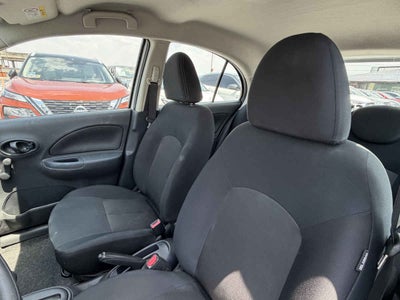 2025 Nissan March 5p Sense L4/1.6 Aut