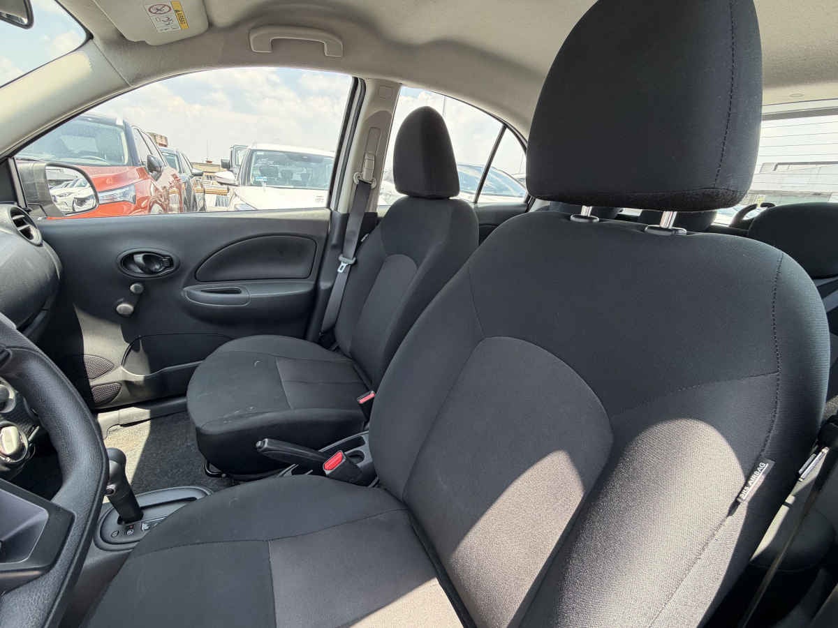 2025 Nissan March 5p Sense L4/1.6 Aut