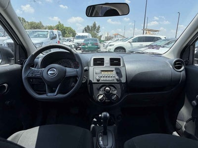 2025 Nissan March 5p Sense L4/1.6 Aut