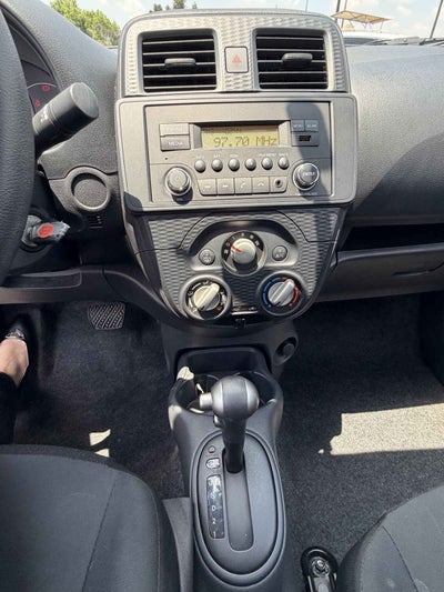 2025 Nissan March 5p Sense L4/1.6 Aut
