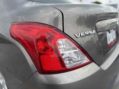 2015 Nissan Versa 4p Sense L4/1.6 Man