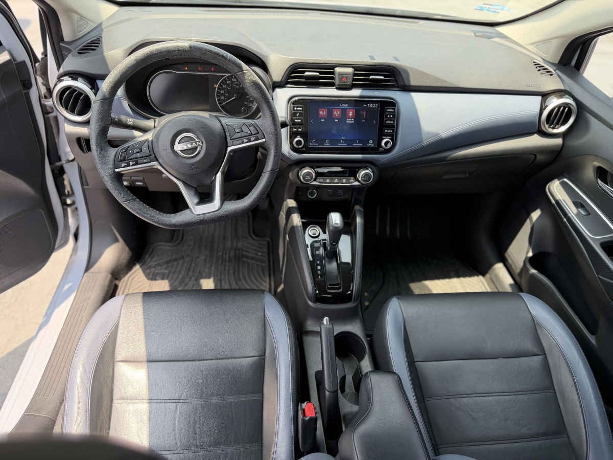 2023 Nissan Versa 4p Exclusive L4/1.6 Aut