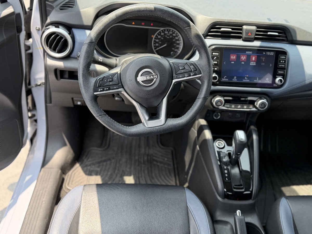 2023 Nissan Versa 4p Exclusive L4/1.6 Aut
