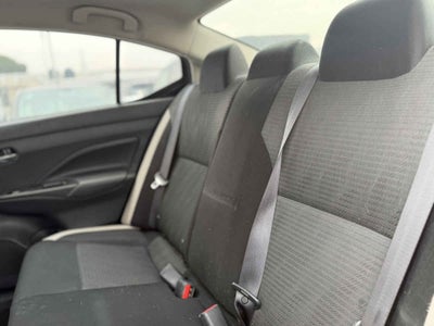 2021 Nissan Versa 4p Advance L4/1.6 Aut