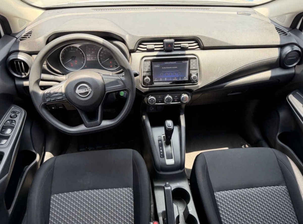 2023 Nissan Versa 4p Sense L4/1.6 Aut