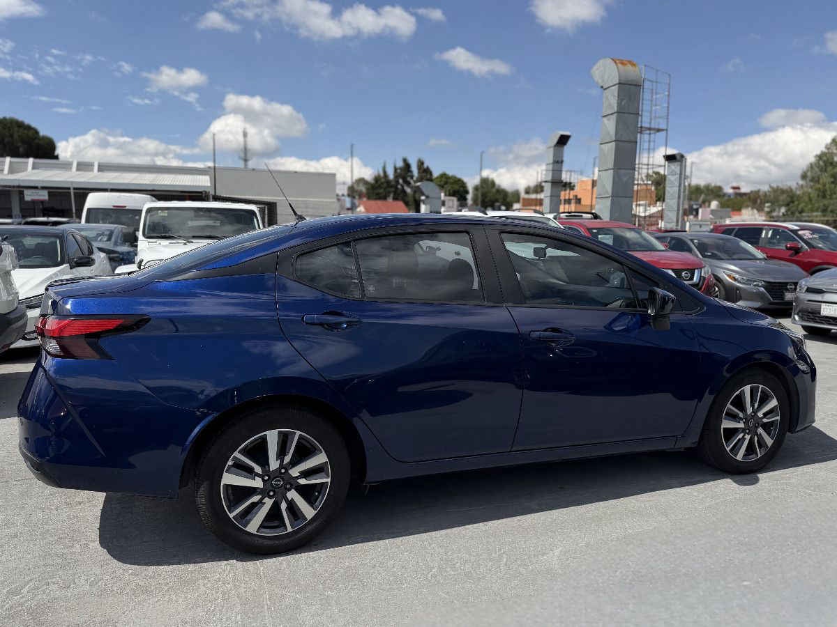 2023 Nissan Versa 4p Advance L4/1.6 Aut