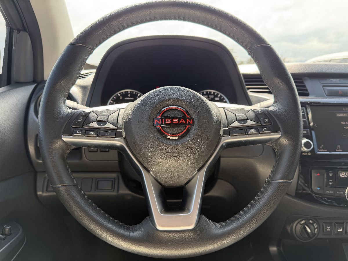2025 Nissan Frontier 4p Pro-4X V6/3.8 Aut 4x4