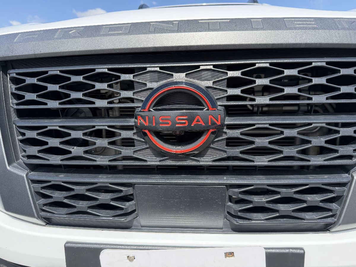 2025 Nissan Frontier 4p Pro-4X V6/3.8 Aut 4x4