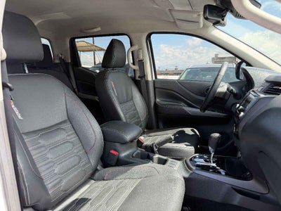 2025 Nissan Frontier 4p Pro-4X V6/3.8 Aut 4x4