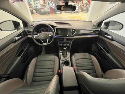 2024 Volkswagen Taos 5p Highline L4/1.4/T Aut