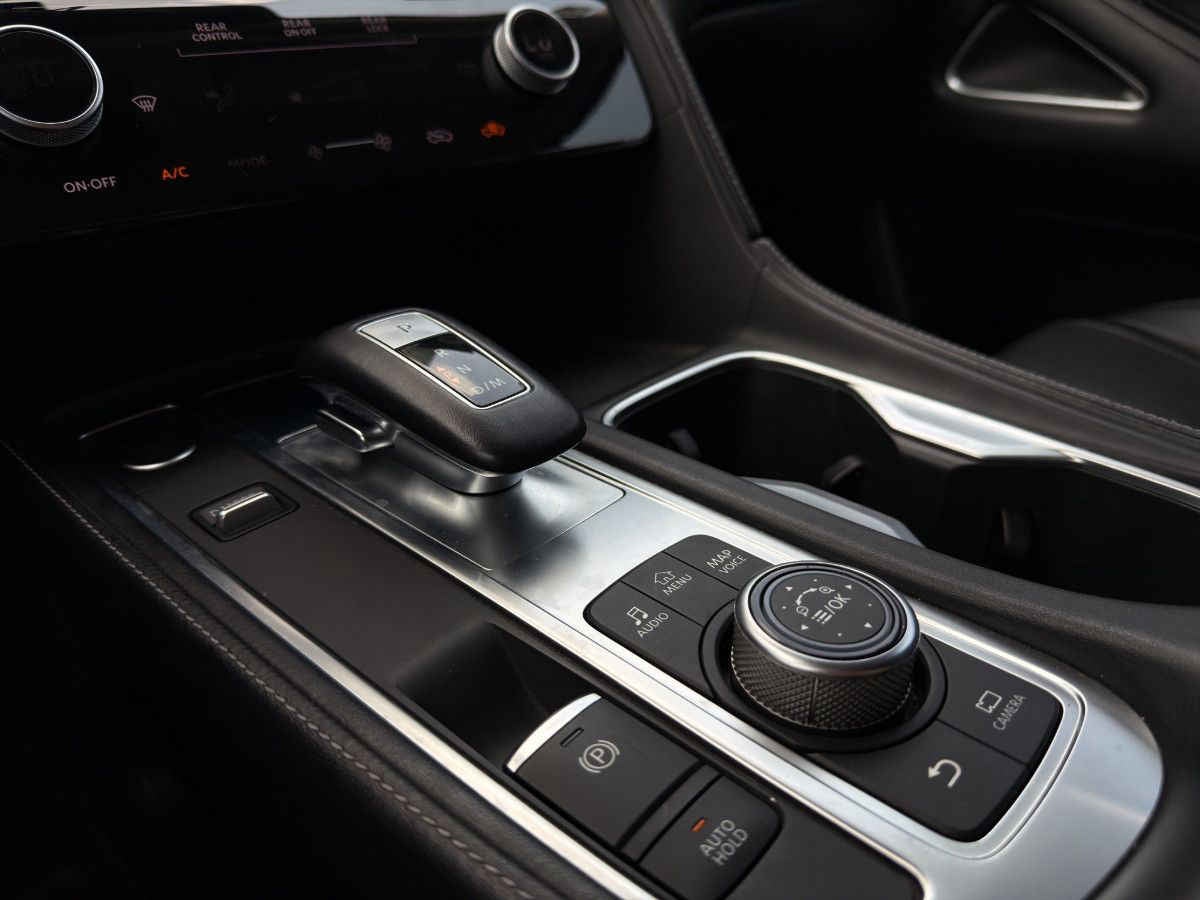 2023 INFINITI QX60 5p QX60 Luxe V6/3.5/T Aut