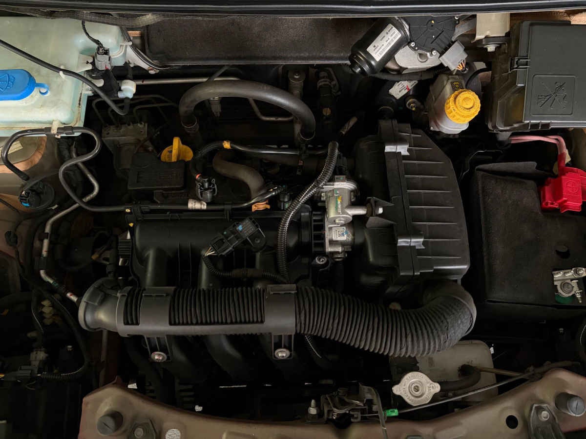 2023 Renault Kwid 5p Outsider L3/1.0 Man