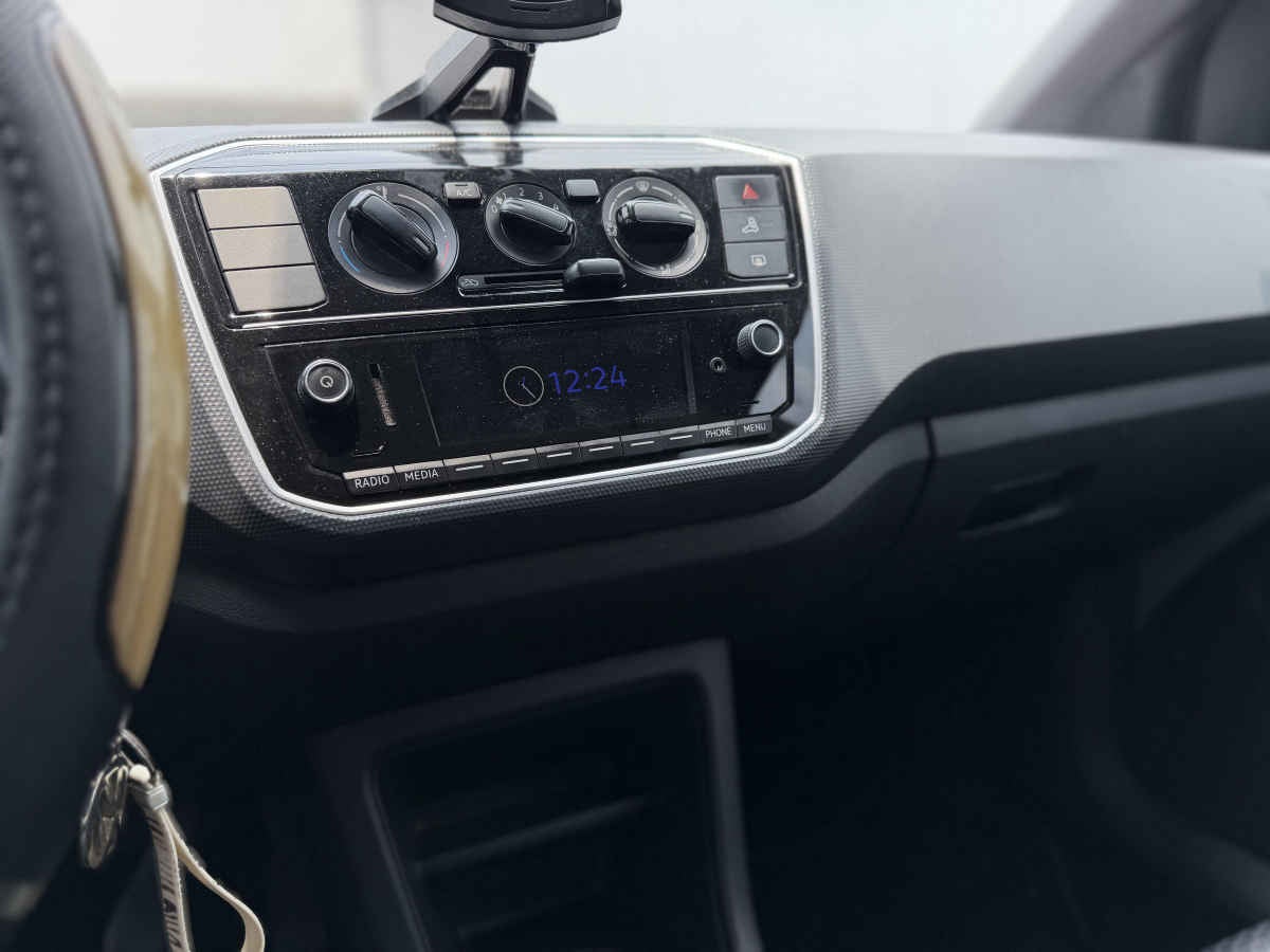 2018 Volkswagen Up 5p Connect Up L3/1.0 Man