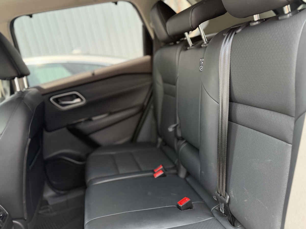 2024 Nissan X-Trail 5p Platinum 2 Row L4/2.5 Aut