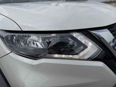 2022 Nissan X-Trail 5p Sense 3 L4/2.5 Aut Banca abatible