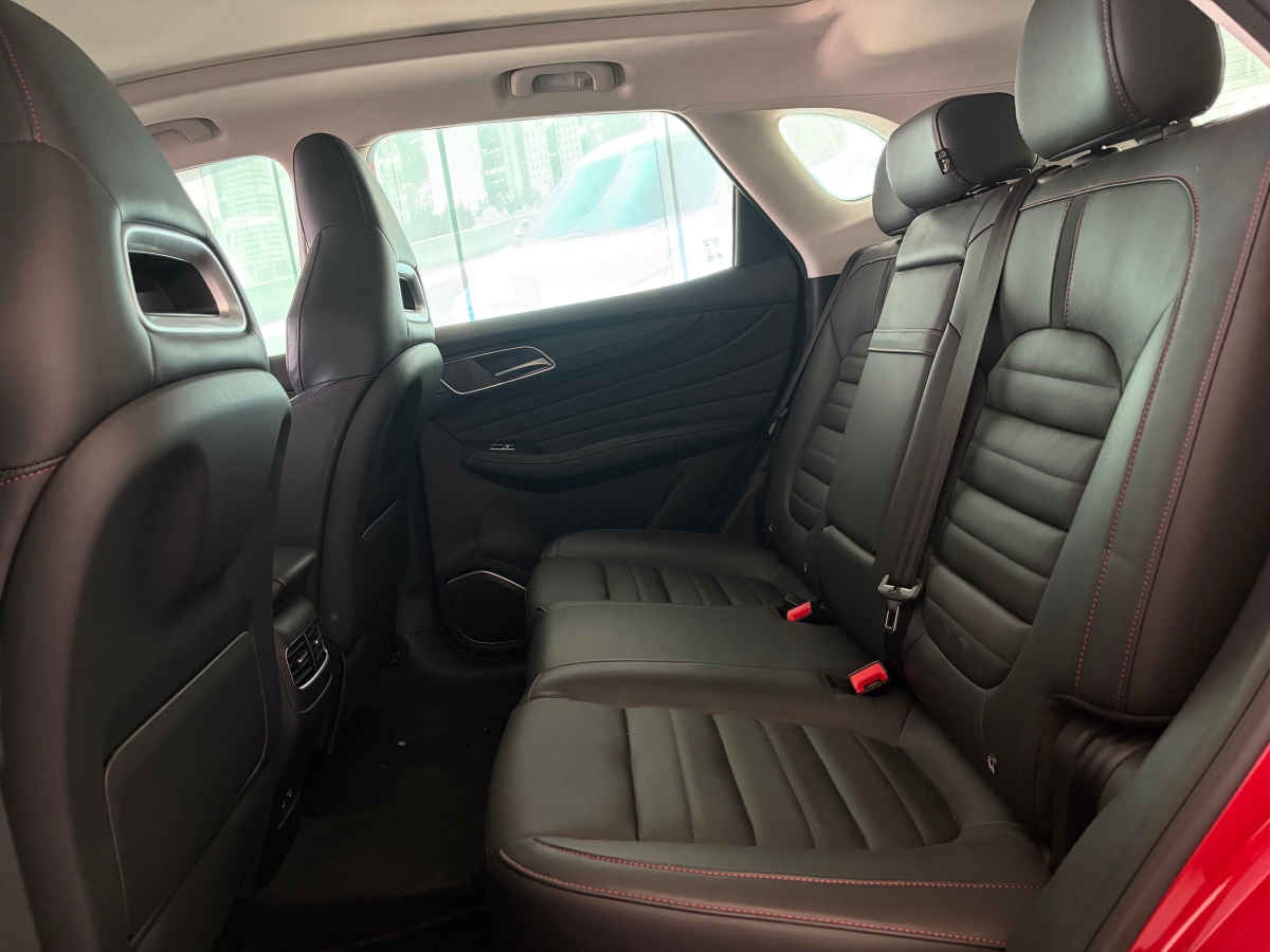 2024 MG HS 5p Excite L4/1.5/T Aut