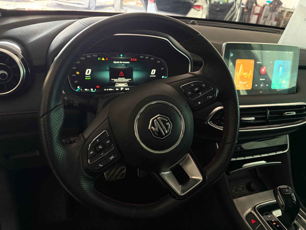 2024 MG HS 5p Excite L4/1.5/T Aut