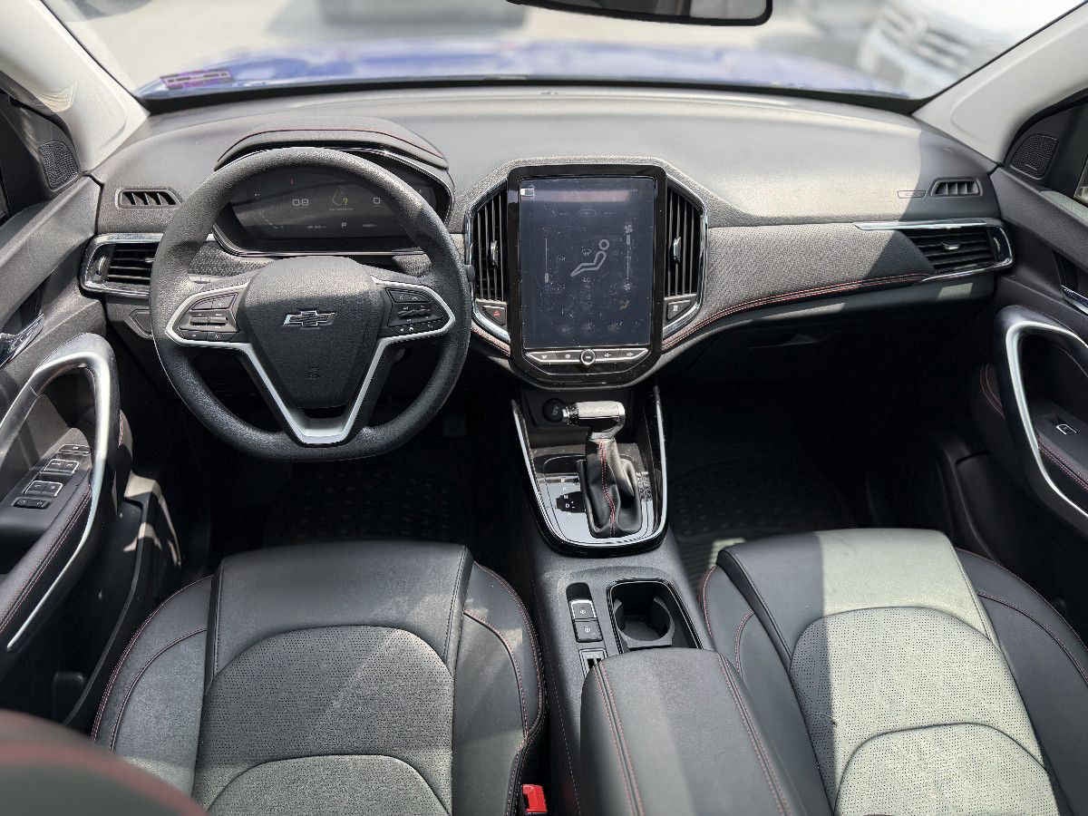 2025 Chevrolet Captiva 5p Premier Black Ed. L4/1.5/T Aut