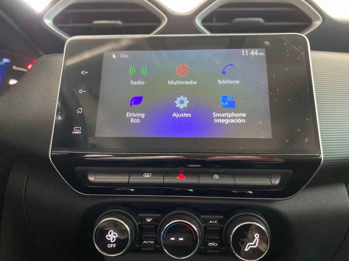 2025 Nissan Magnite 5p Advance L3/1.0/T Aut