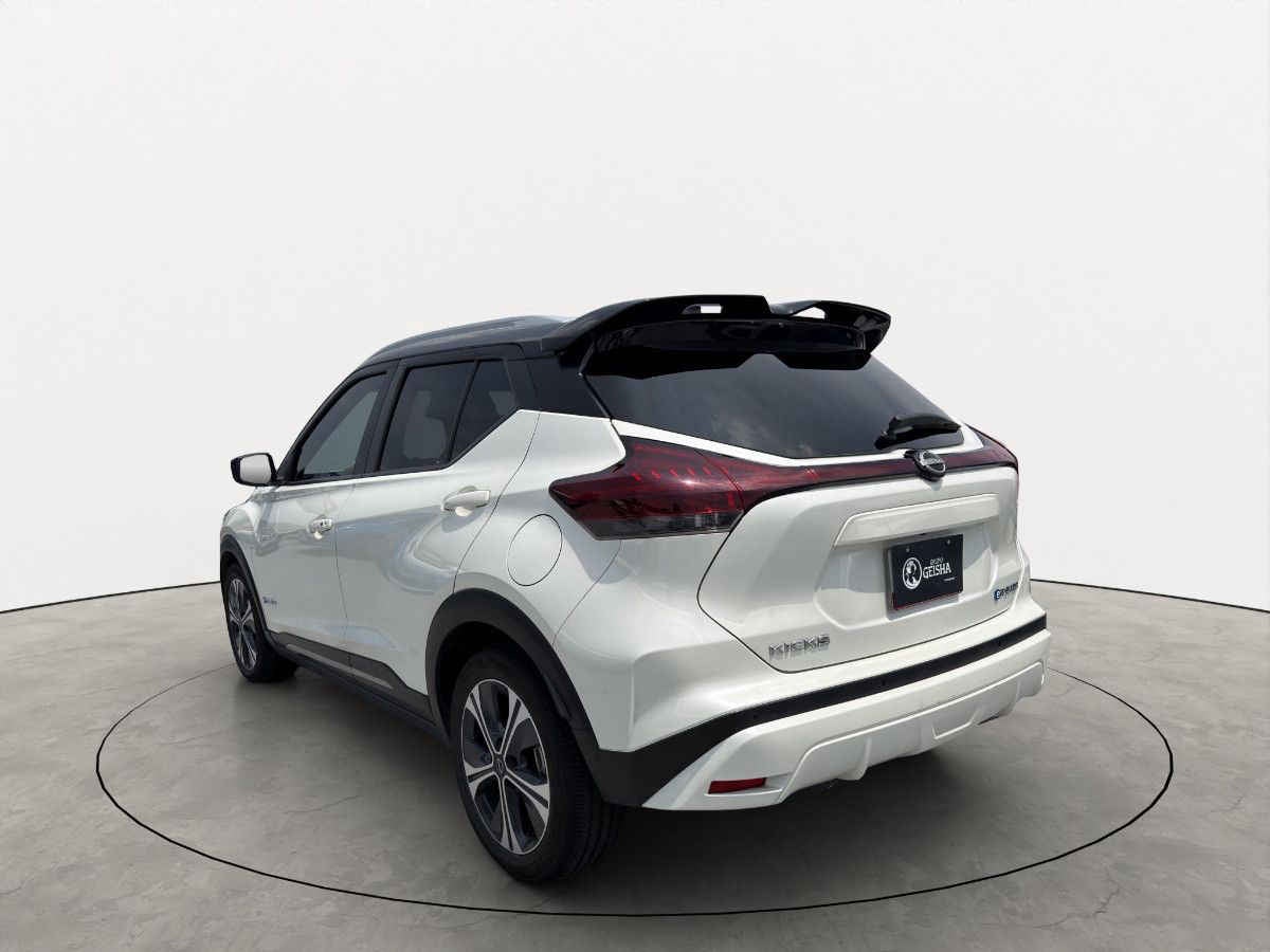 2024 Nissan Kicks 5p Platinum e-Power HEV L3/1.2 Aut