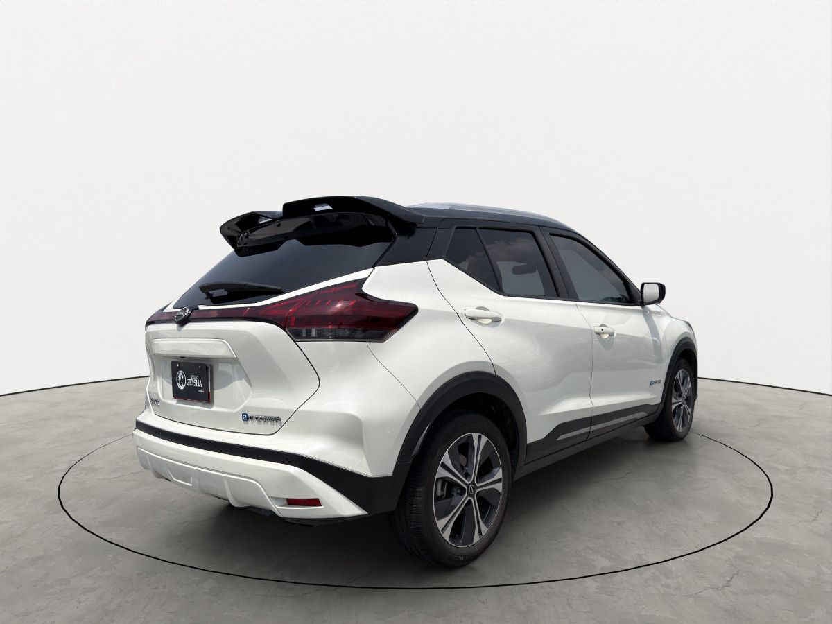 2024 Nissan Kicks 5p Platinum e-Power HEV L3/1.2 Aut
