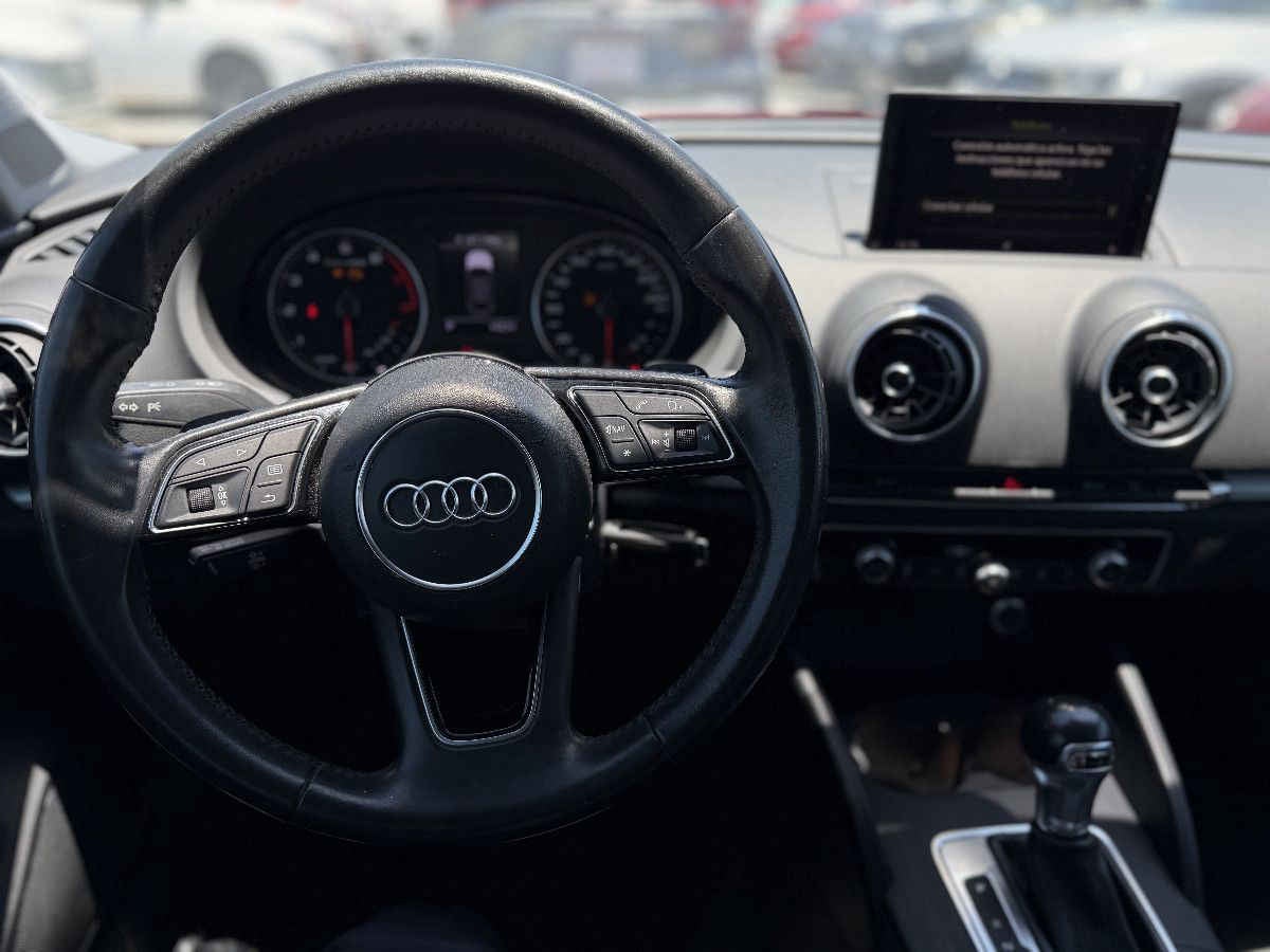 2018 Audi A3 3p Dynamic L4/1.4/T Aut