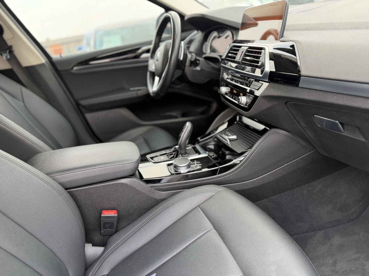 2020 BMW X4 5p xDrive 30i Executive L4/2.0/T Aut