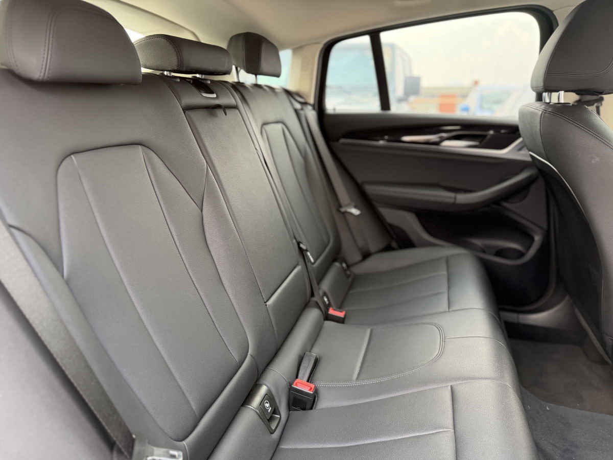 2020 BMW X4 5p xDrive 30i Executive L4/2.0/T Aut