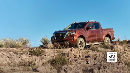 2026 Nissan Frontier PRO 4X 4X4 TA